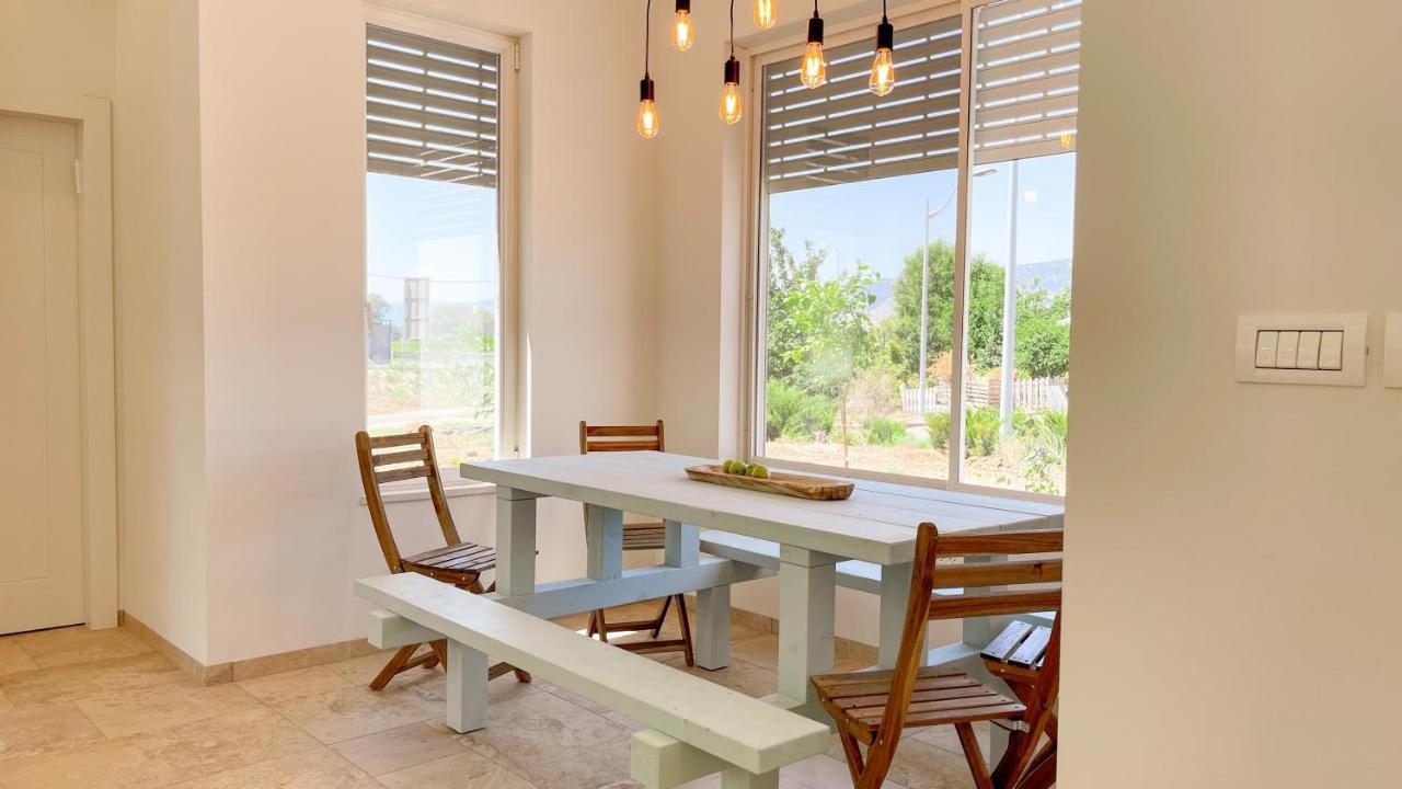 הבית הלבן בכפר בלום Vila Exterior foto