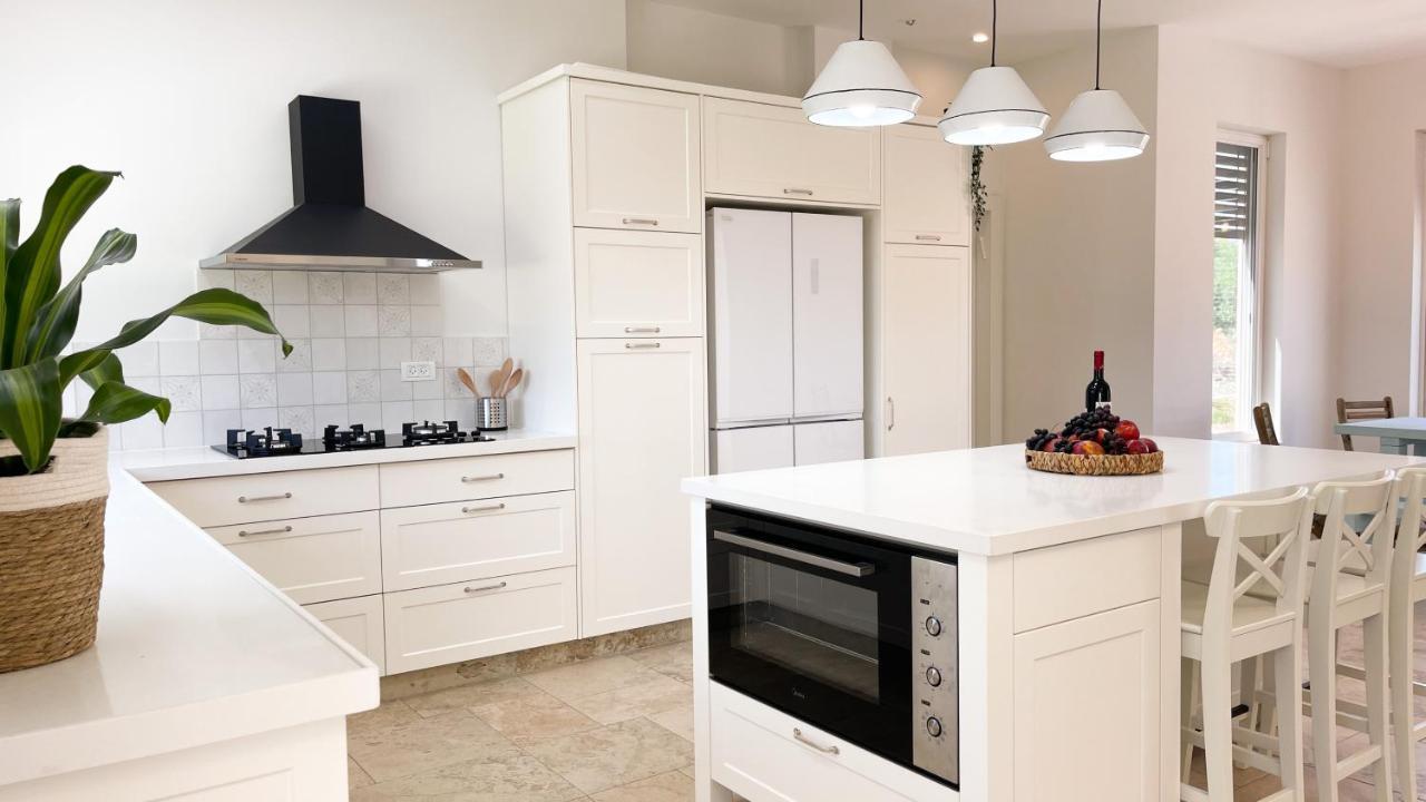 הבית הלבן בכפר בלום Vila Exterior foto